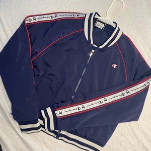 CHAMPION “BOMBER” SWEATER/JACKET 😍